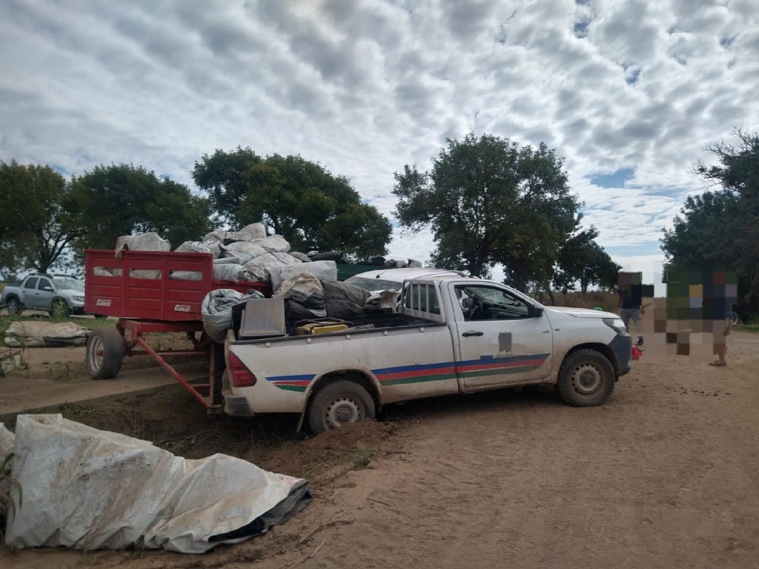 Freyre: choque entre dos camionetas dejó una mujer herida