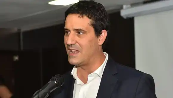 El radical Abad apuntó contra Milei: “No podés despreciar los ahorros de los argentinos”, le dijo