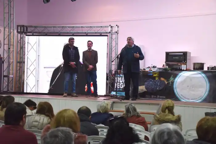 "También somos una provincia trufera": el ministro Rodríguez encabezó la Fiesta de la Trufa Negra en Espartillar