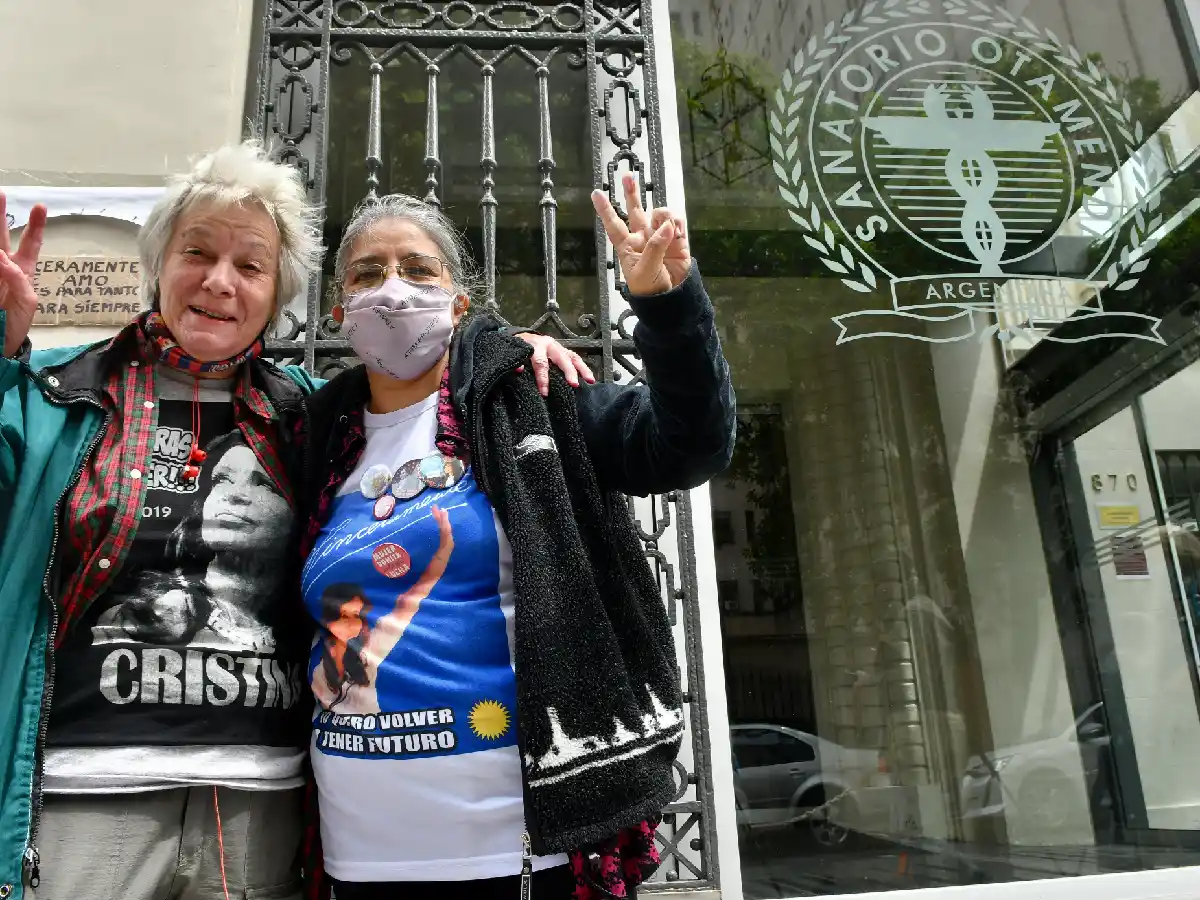 Cristina Kirchner recibió el alta médica tras la histerectomía 