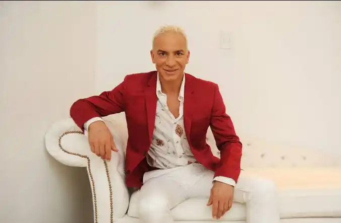 Flavio Mendoza criticó la apertura del aquadance: “Desastreeeee”