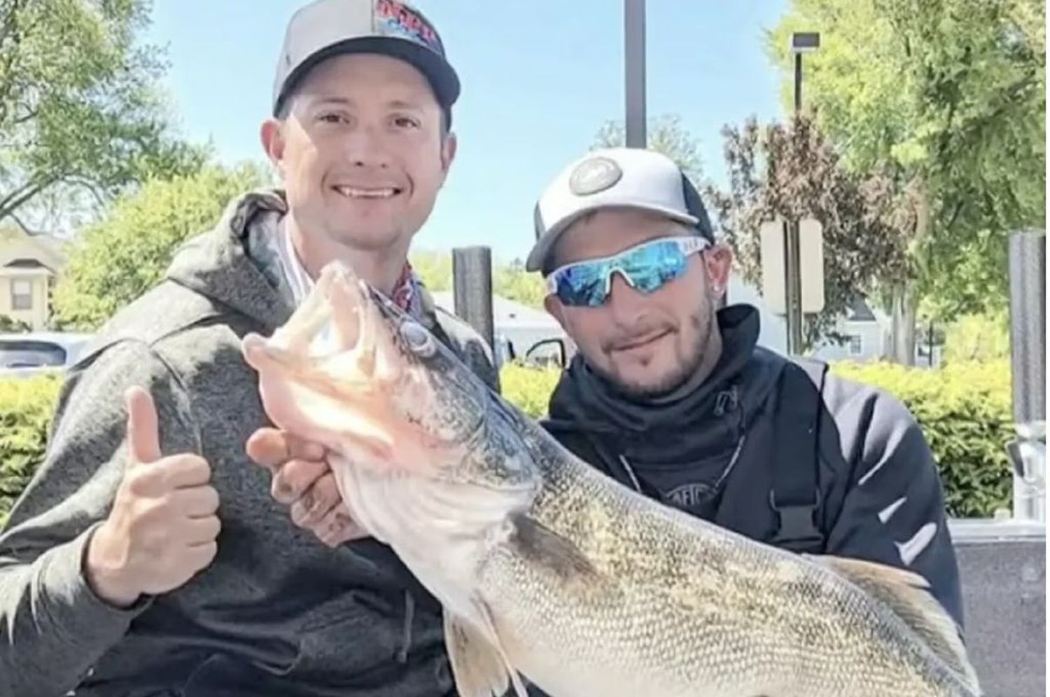 Escándalo en torneo de pesca: cárcel y multa para los ganadores por engañar al jurado