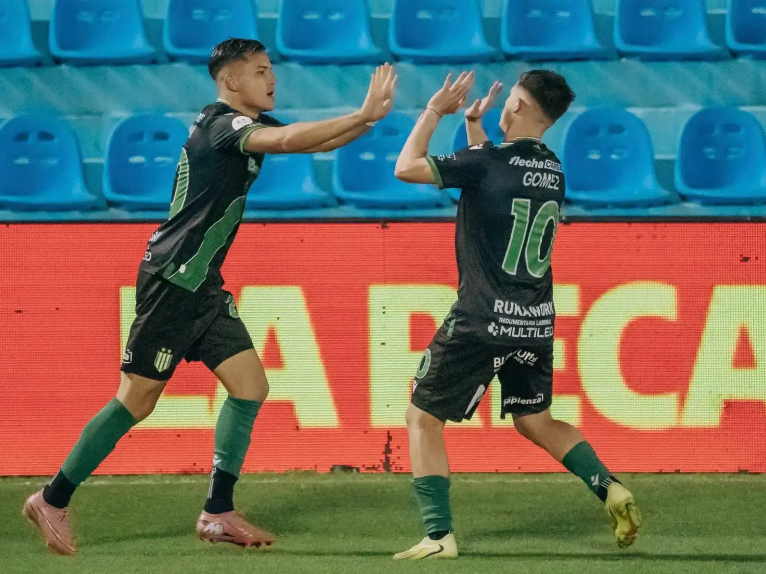 Banfield irá contra el ganador de Racing-Boca.