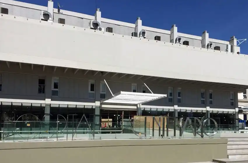 Balearon a un joven de 25 años para robarle en zona noroeste