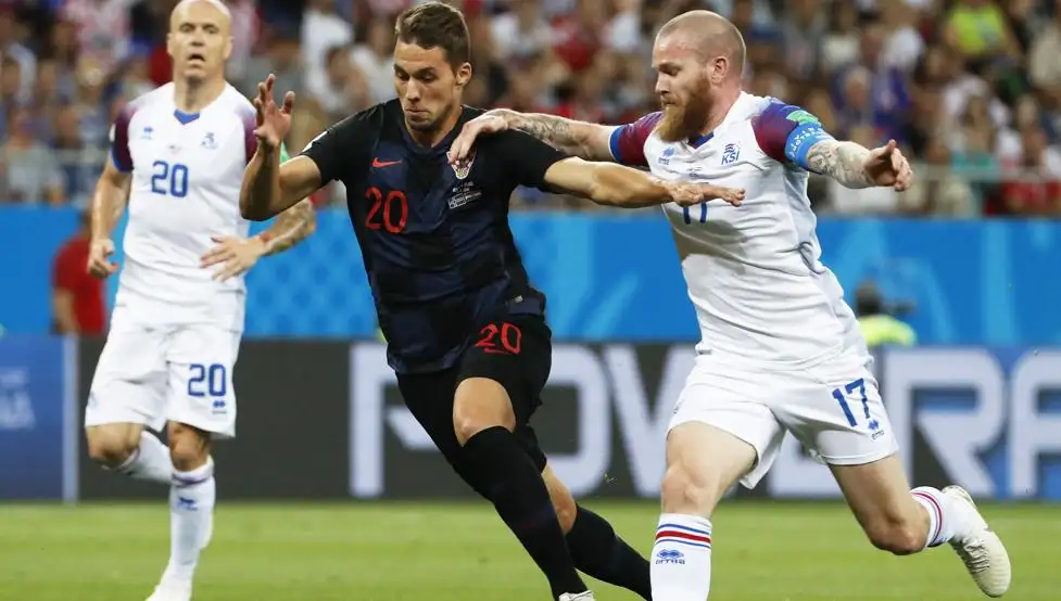 Croacia venció a Islandia y ayudó al festejo albiceleste