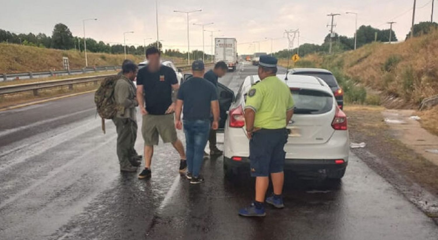 Policía Caminera realizó procedimiento por drogas en la Autovía Artigas