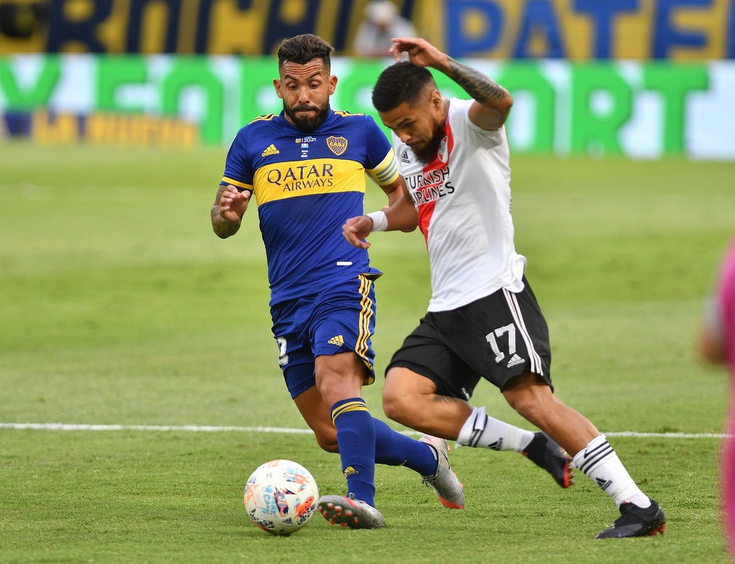 Boca y River no se sacaron ventajas y firmaron un entretenido empate