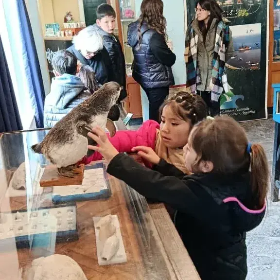 Alumnos de la Escuela Primaria Nº 48 realizaron un viaje de estudios a Necochea