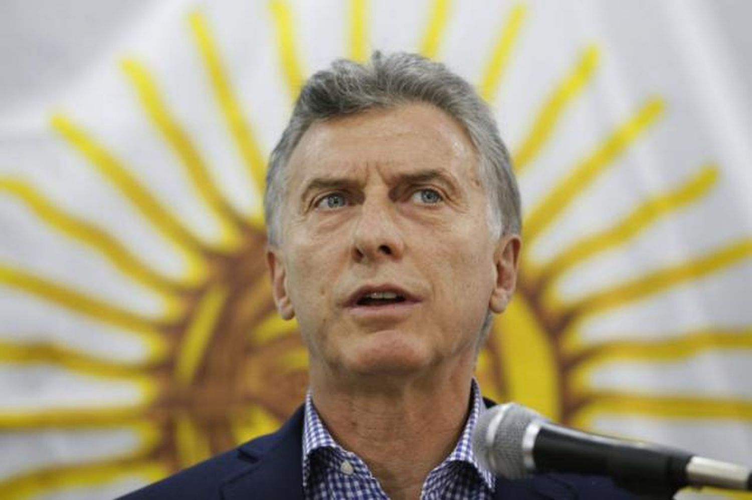 Macri prometió una investigación "seria y profunda" para saber qué sucedió con el ARA San Juan