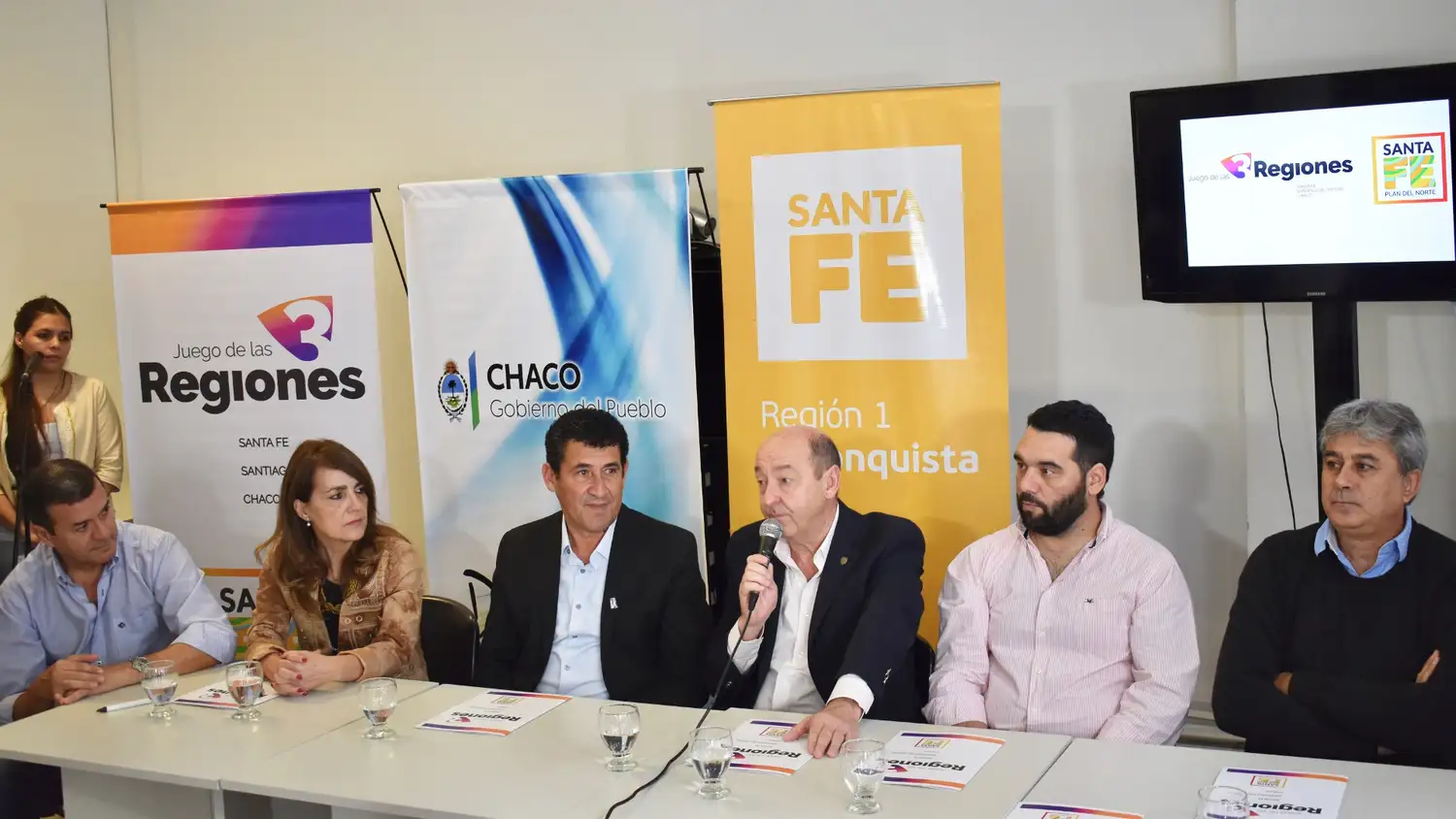 Prensentan en Reconquista el “Juego de las tres Regiones”