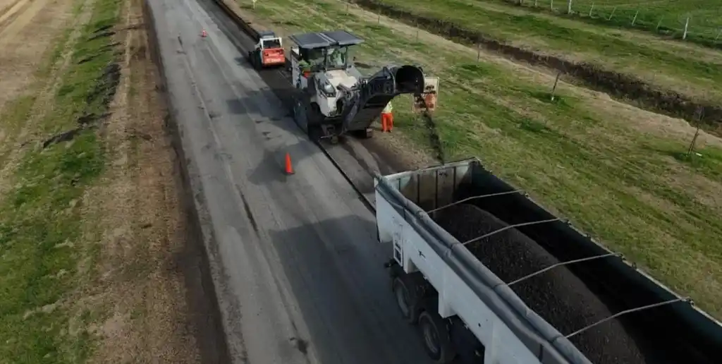 Santa Fe avanza con la repavimentación de la Ruta 10 entre Pilar y Nuevo Torino.