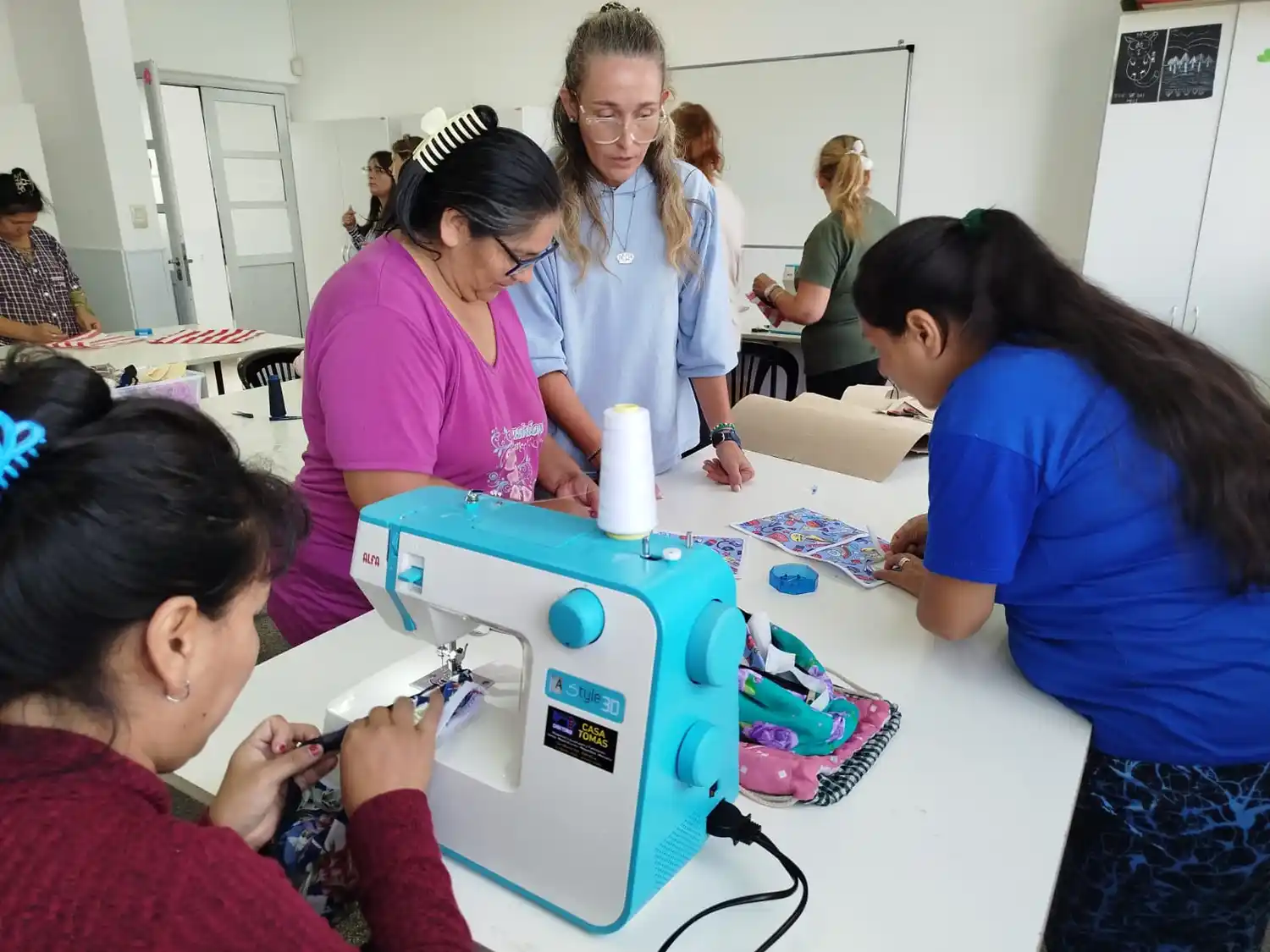 "Nueva Oportunidad", propuesta de capacitación y recreación que se implementa bajo la coordinación del Centro Integrador Comunitario (