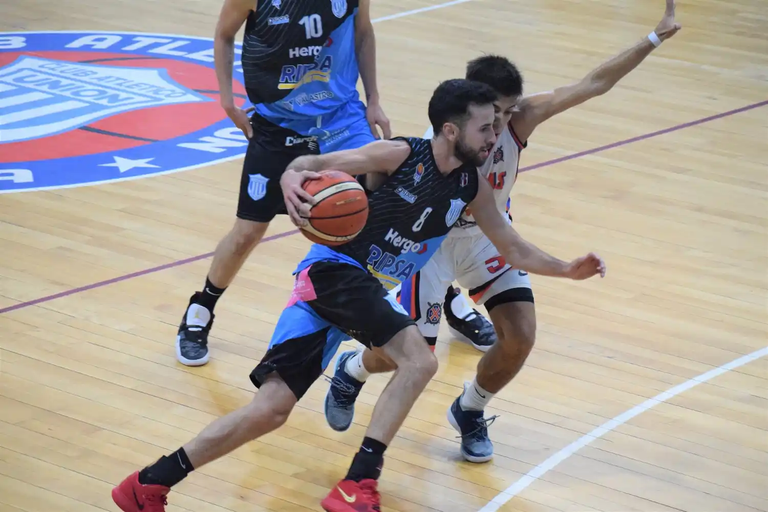 Agustín Bualó: “Físicamente tenemos un plus”