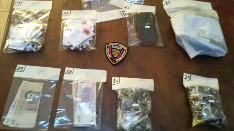 Vendía droga con un cochecito de bebé en calles de Rosario