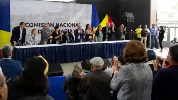 Más actores de la oposición se restean con la realización de la primaria el 22Oct: AN 2015 se pronunció