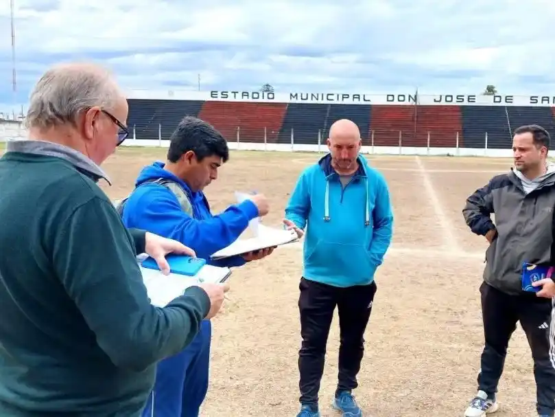 Funcionarios provinciales visitaron la ciudad.