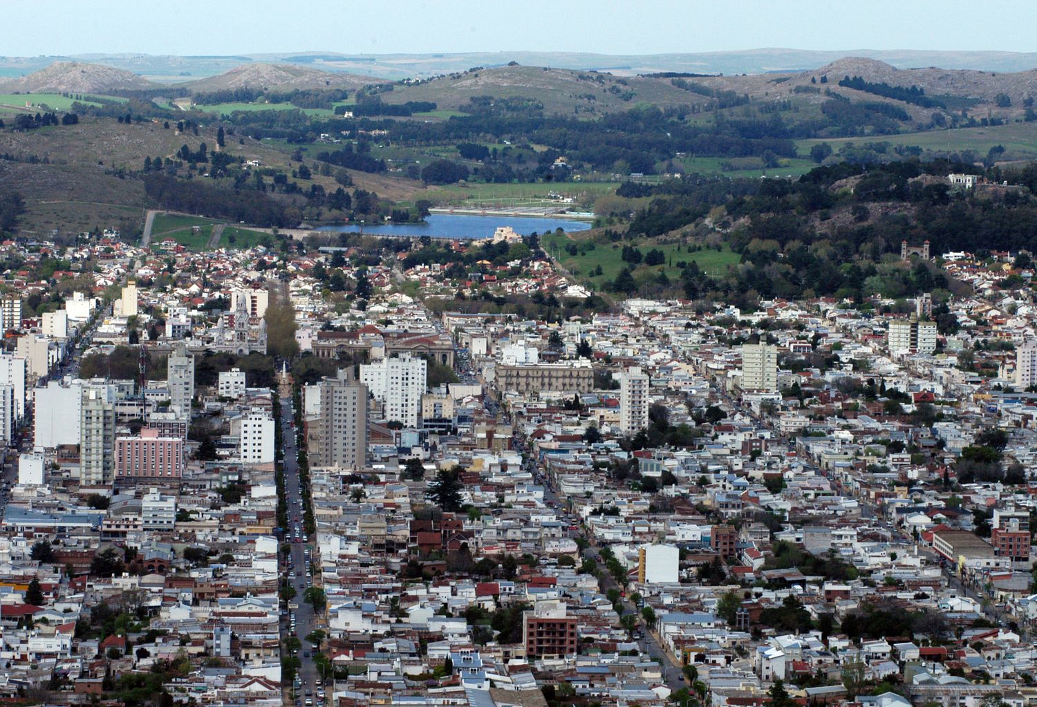 Tandil es un parámetro de éxito para el desarrollo de ciudades intermedias del conocimiento