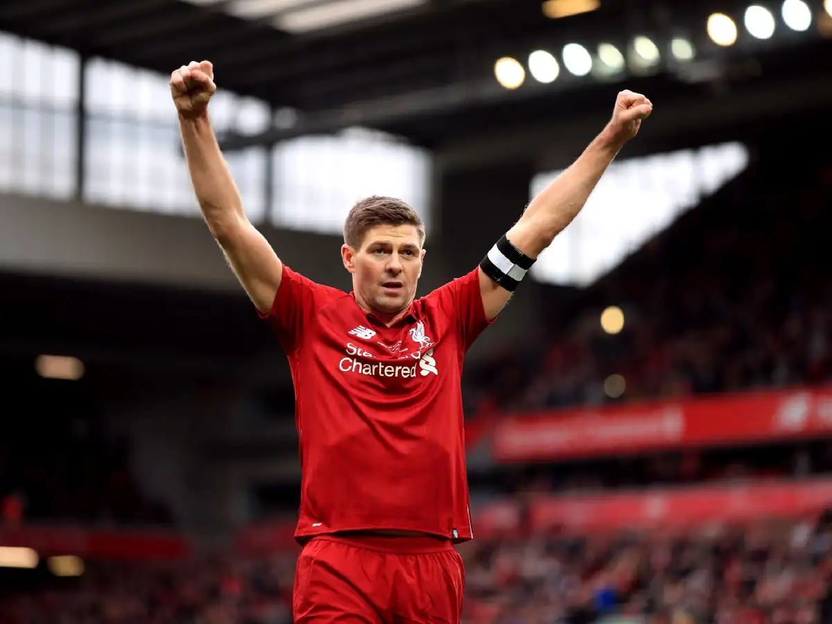 Cumple un símbolo de Liverpool