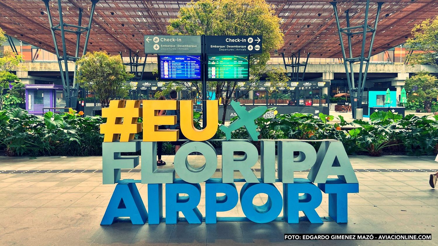 Impulsado por el turismo argentino y chileno, el aeropuerto de Florianópolis registró un verano récord