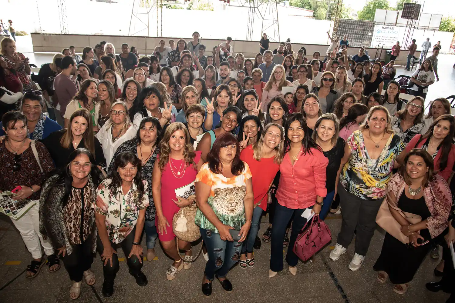 La provincia acompaña iniciativas de organizaciones conformadas por mujeres