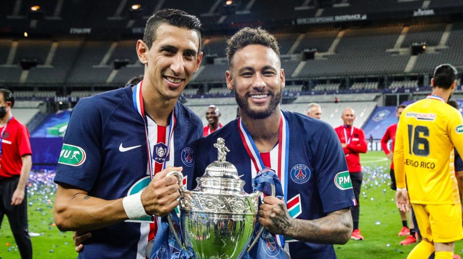 Presencia argentina en otra consagración de PSG