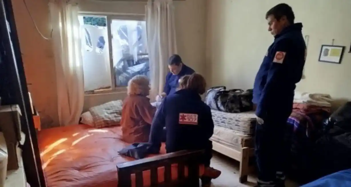 Extrema vulnerabilidad: clausuraron dos hogares clandestinos para adultos mayores en Venado Tuerto