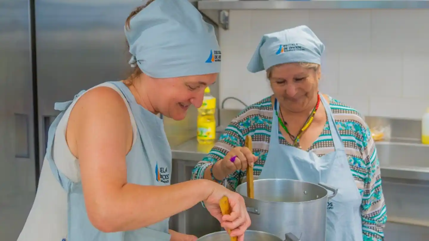 Los cursos son gratuitos.