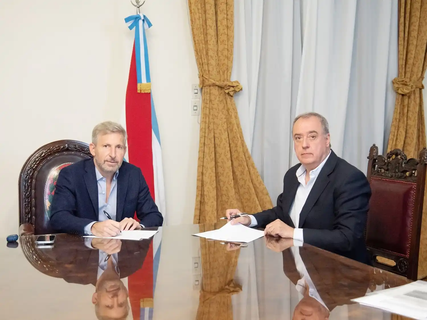 Provincia y CTM firmaron un convenio para desarrollo social y turístico en Paraje Ascona