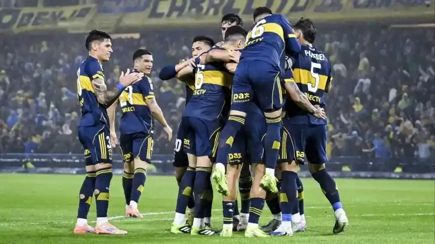 Boca goleó 5 a cero a Newell´s y quedó puntero