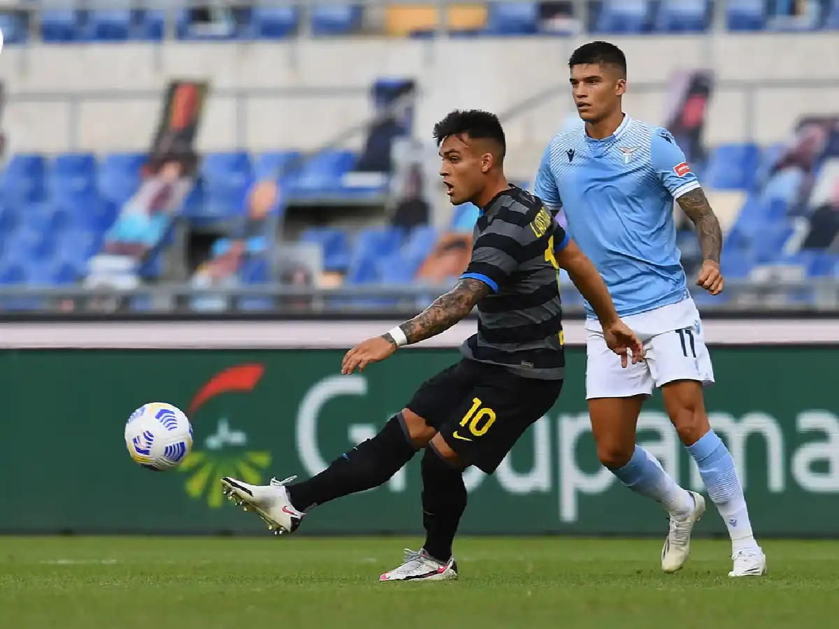 Lautaro Martínez y "Papu" Gómez convirtieron en Italia