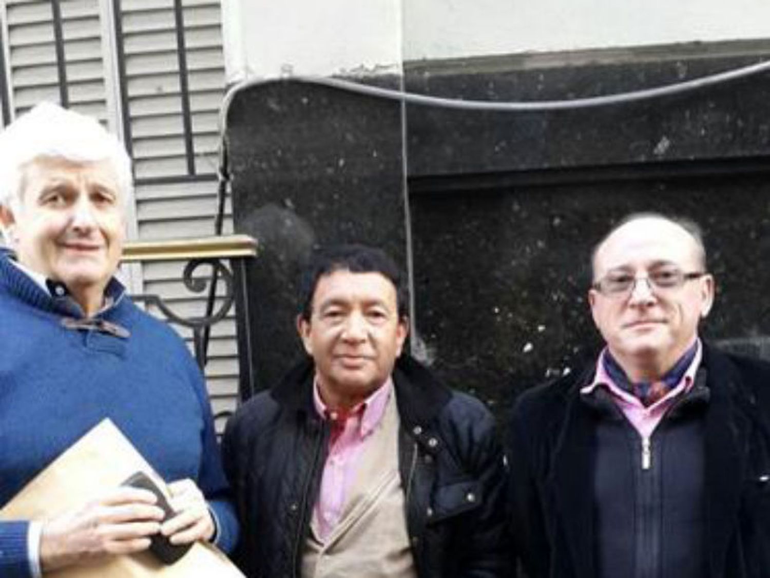 Beatriz Fernández y  Escudero competirán en las PASO por el FR