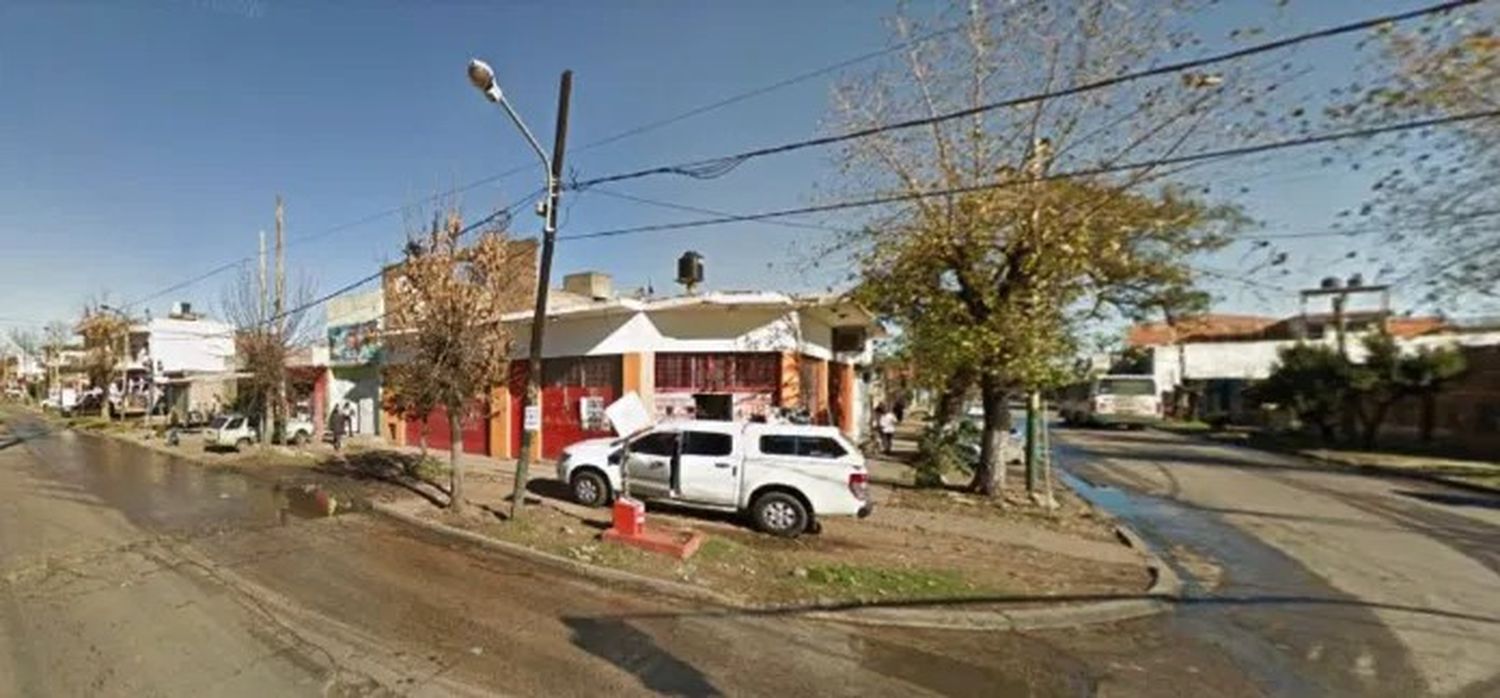 Un expolicía y dos delincuentes muertos en robo en una pizzería en San Francisco Solano