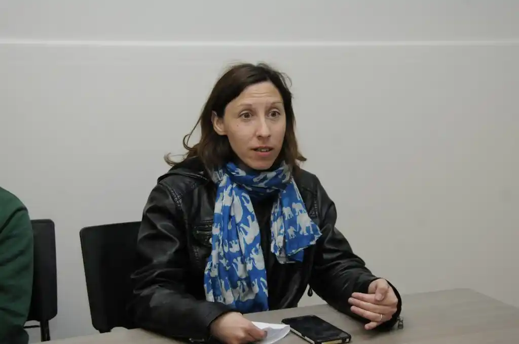 Advierten por un degenerado que le mostró sus  partes íntimas a dos nenas 