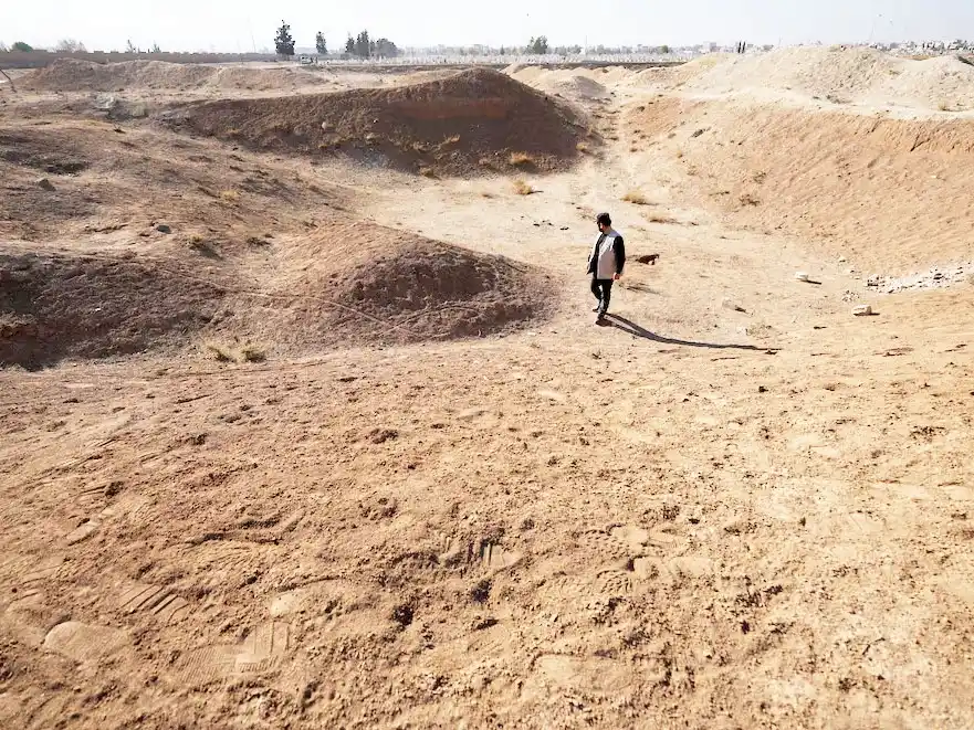 Encontraron una fosa común de Bashar al Assad con hasta 100.000 cadáveres