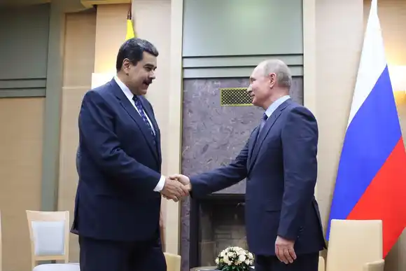 COMERCIO, ECONOMÍA Y ENERGÍA: los temas que abordaron Maduro y Putin durante  reunión telefónica