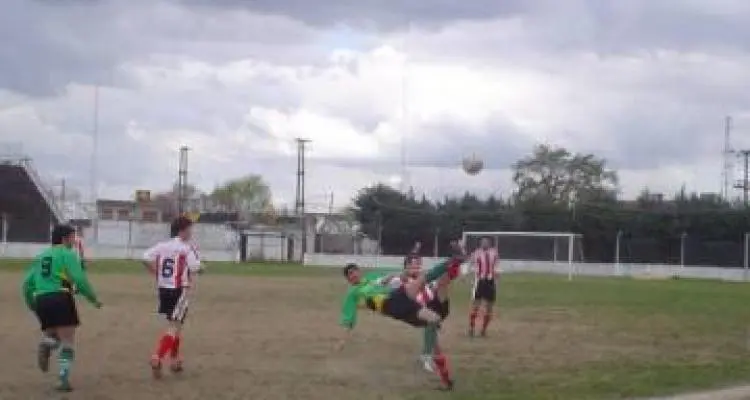 San Martín, Paraná y Atlético mandan en el Clausura