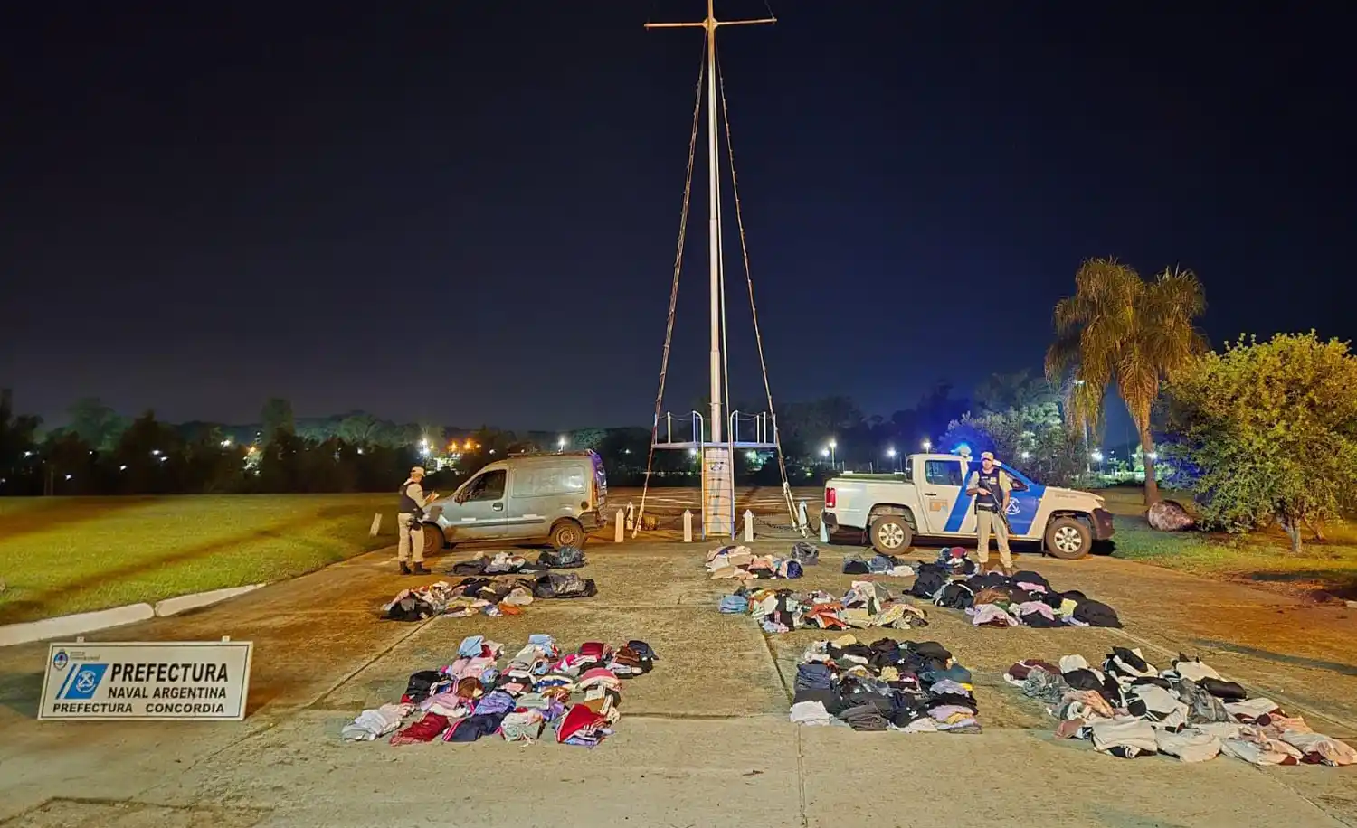 Prefectura incautó mercadería de contrabando valuada en más de 20 millones de pesos en la costa del río Uruguay