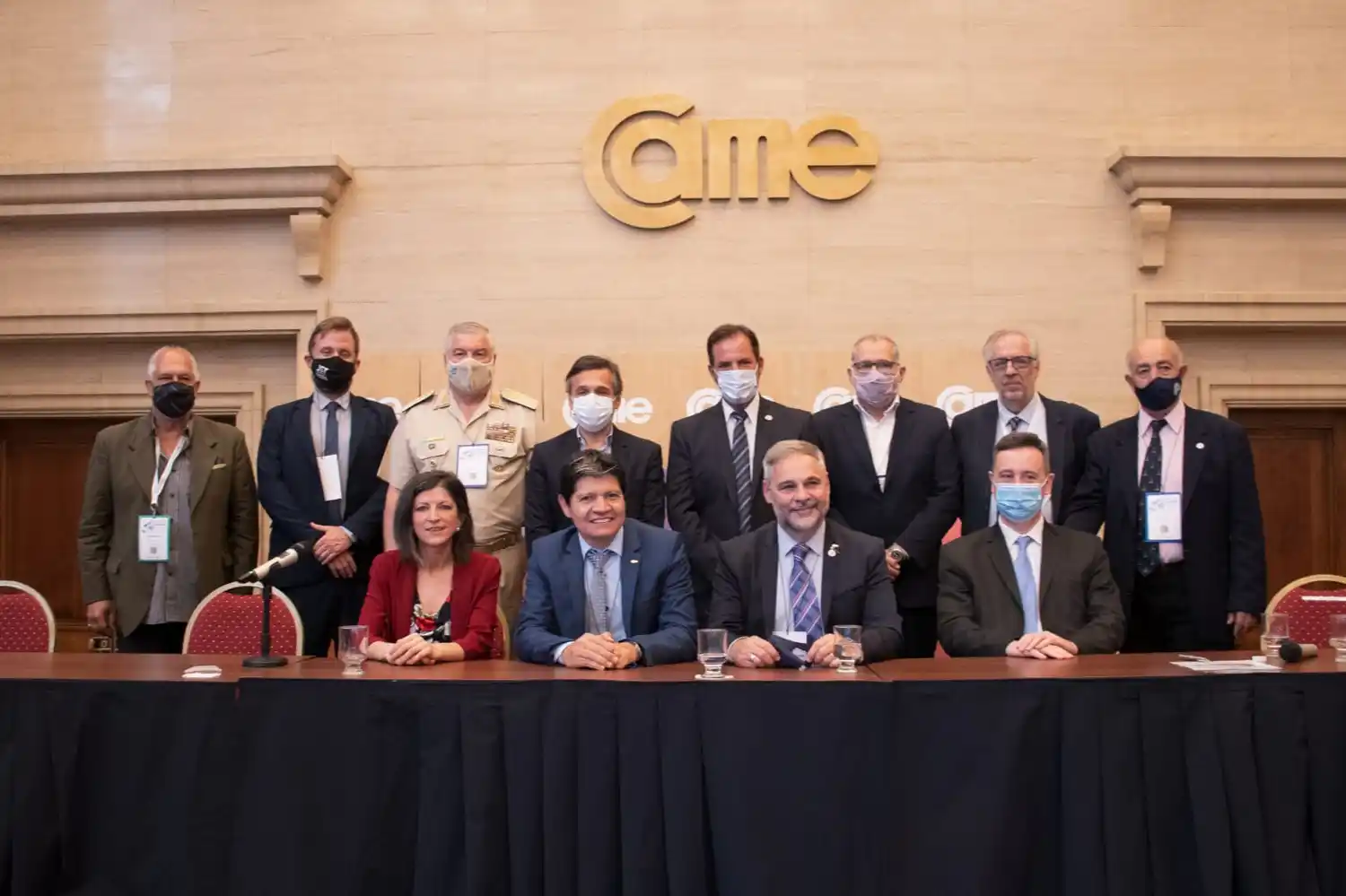 Vallejos abogó por la recuperación de la flota mercante y de un sistema de puertos nacional