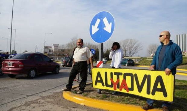Avanzan las gestiones para la construcción de la Autovía Las Flores-Azul