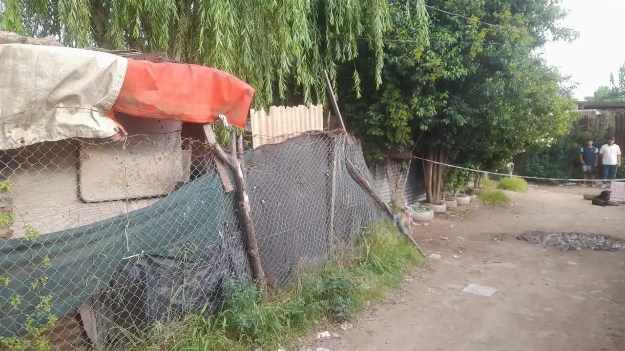 Asesinaron a tiros a una mujer en zona oeste y hay un detenido