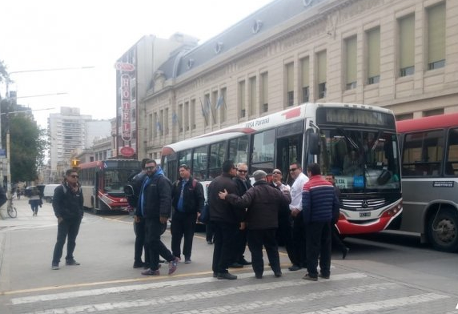 Paraná: sin colectivos