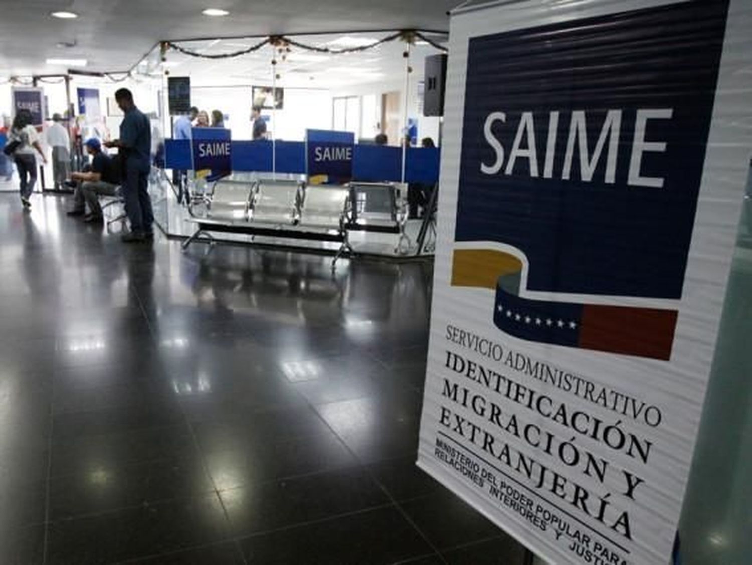 Seis meses cerrados: El Saime tiene a los venezolanos indocumentados