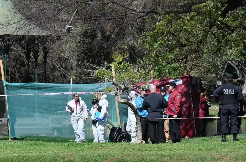 Con las tarjetas SUBE, buscan identificar al hombre encontrado en los lagos de Palermo