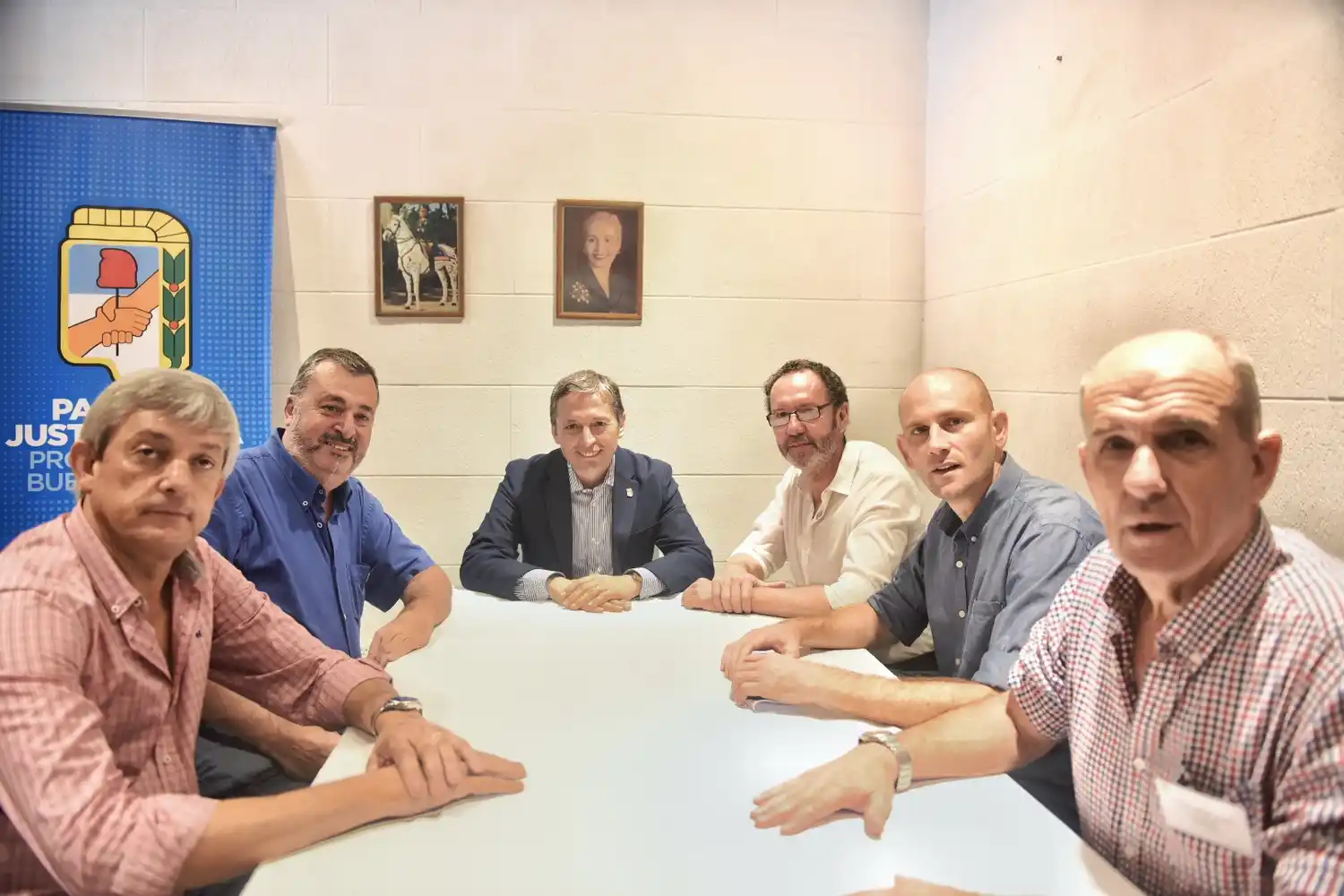 Gray presidió encuentro del PJ de la cuarta sección: "Vine aquí para prepararnos para ganar la Provincia"