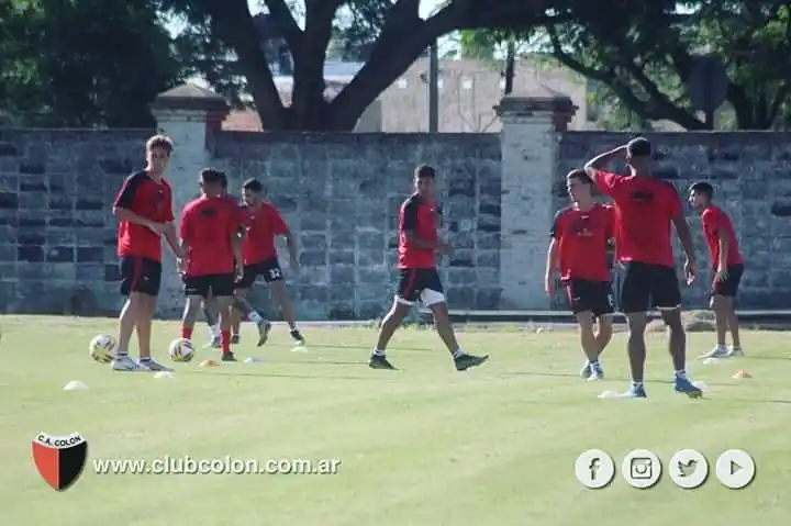 Comesaña define el equipo para visitar a Vélez