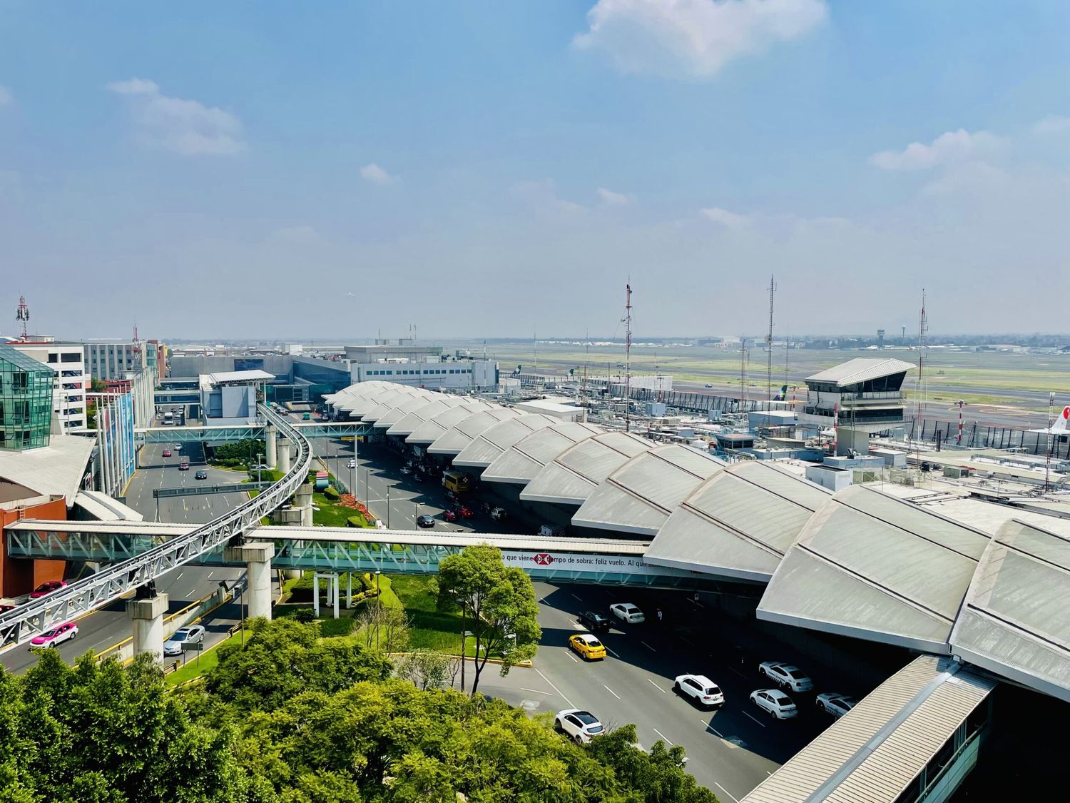 Pánico por tiroteo en cercanías del aeropuerto de México: Esto sabemos