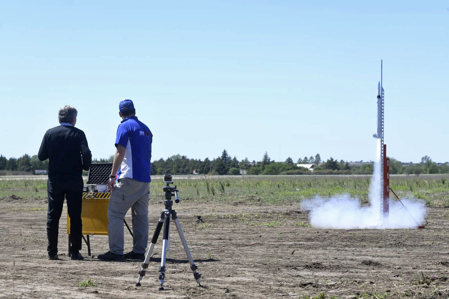 Orgullo formoseño: lanzaron satélites experimentales construidos por estudiantes