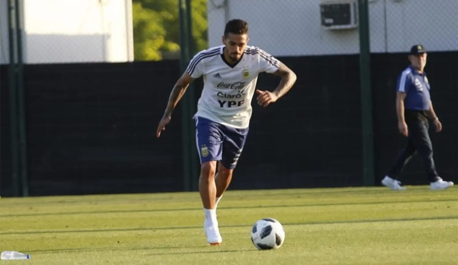 Rusia 2018: Manuel Lanzini se rompió los ligamentos cruzados y se pierde el Mundial