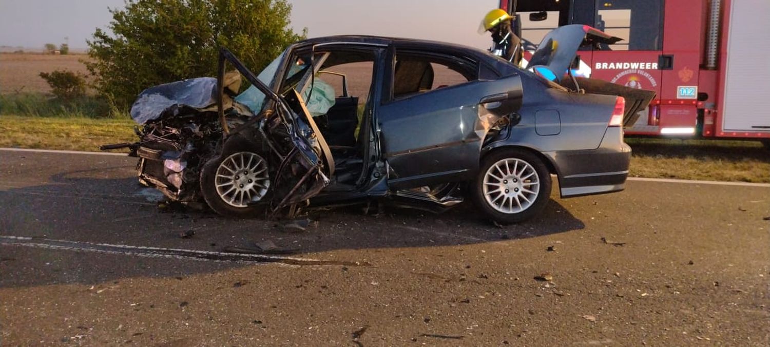 El auto marca Honda en el que se movilizaba el hombre oriundo de Lomas de Zamora.