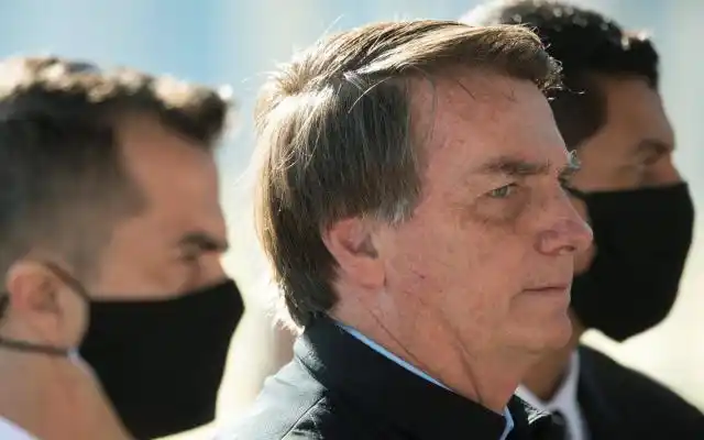 Brasil: Jair Bolsonaro tiene síntomas de coronavirus
